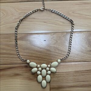 Chic Cream Necklace with Gold Chain